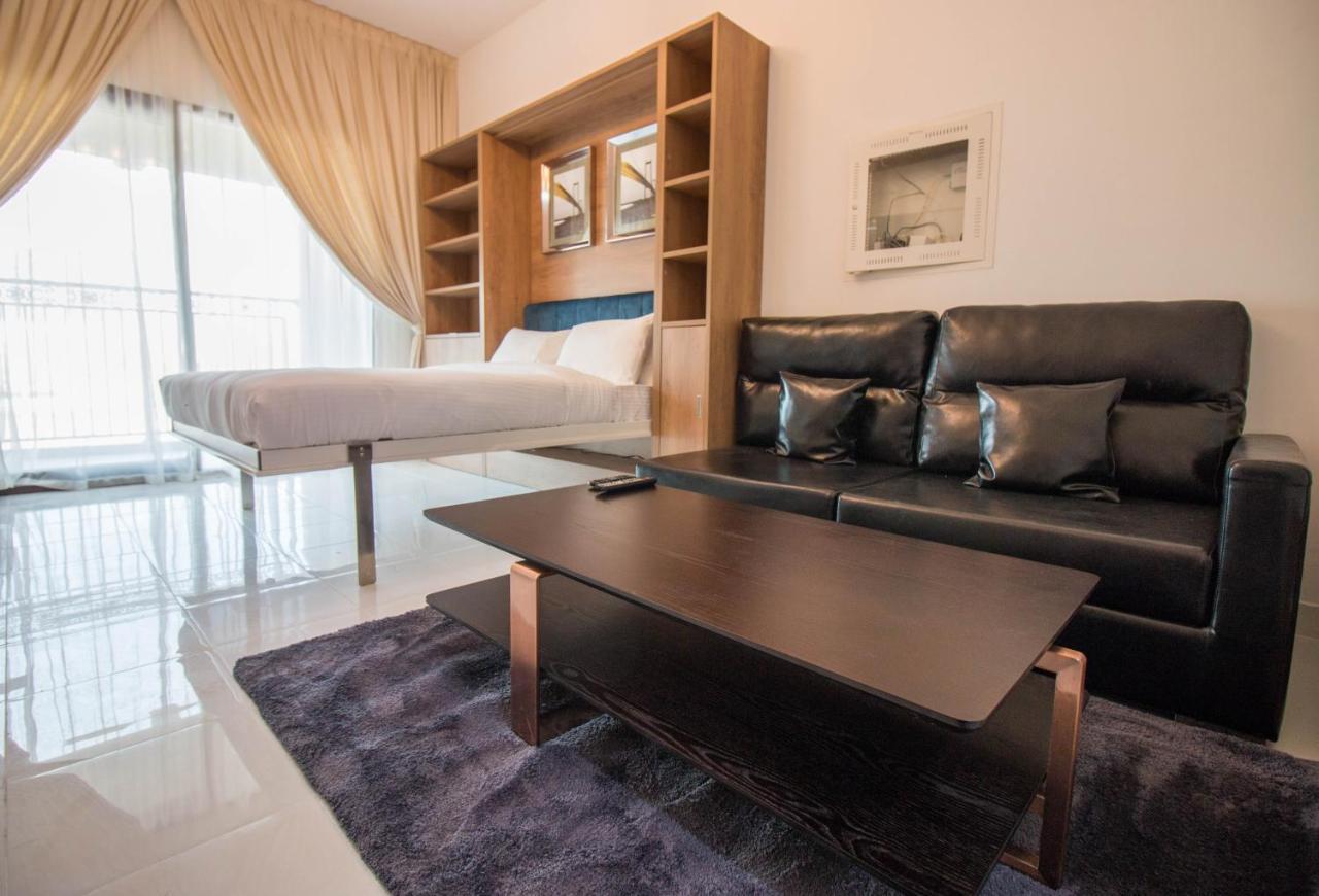 Furnished Studio, Close To All Amenties! - Resortz 11 Dubai Exterior foto
